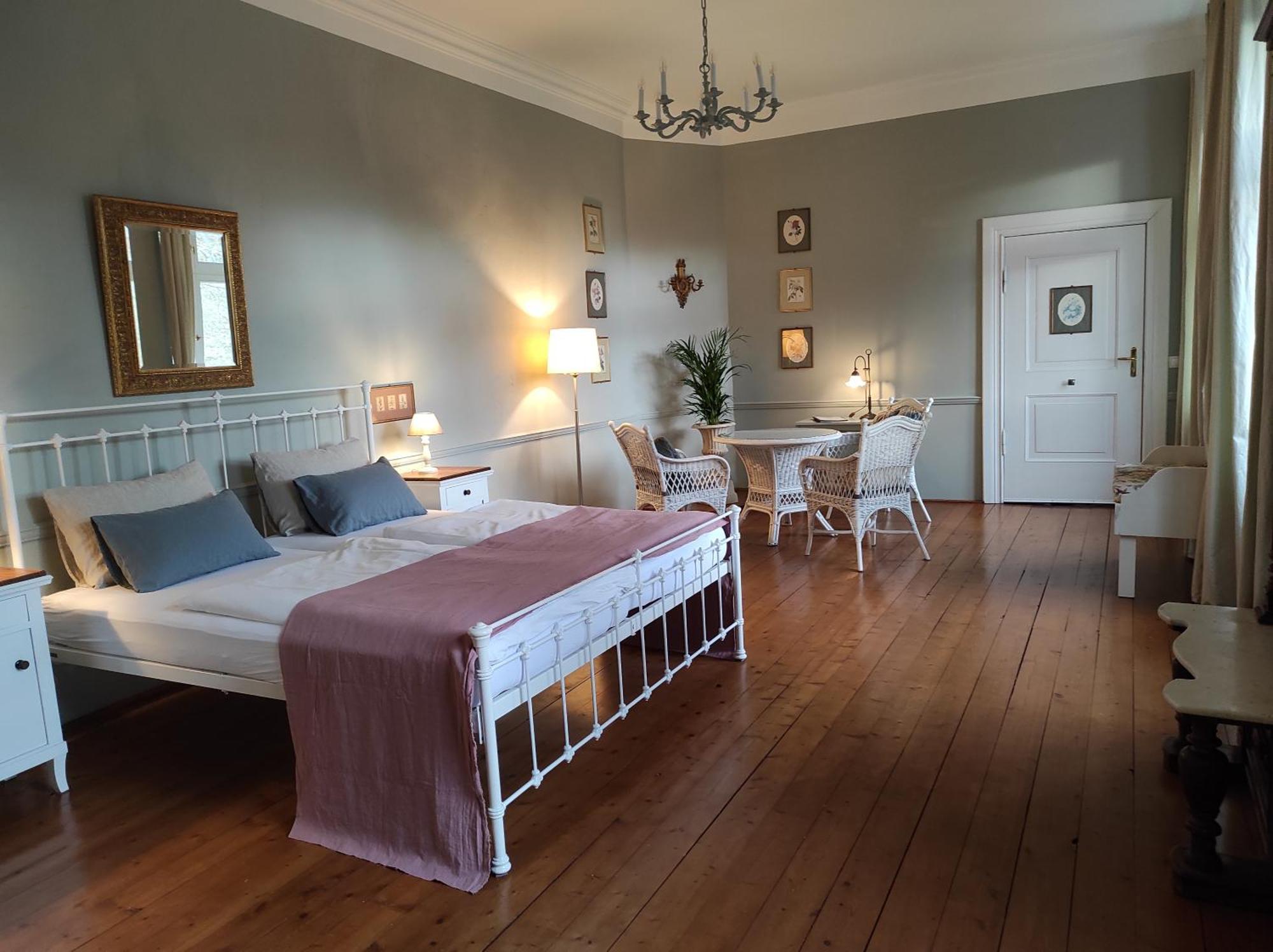 Gartenzimmer Im Schloss Neuhausen Neuhausen  Exterior foto