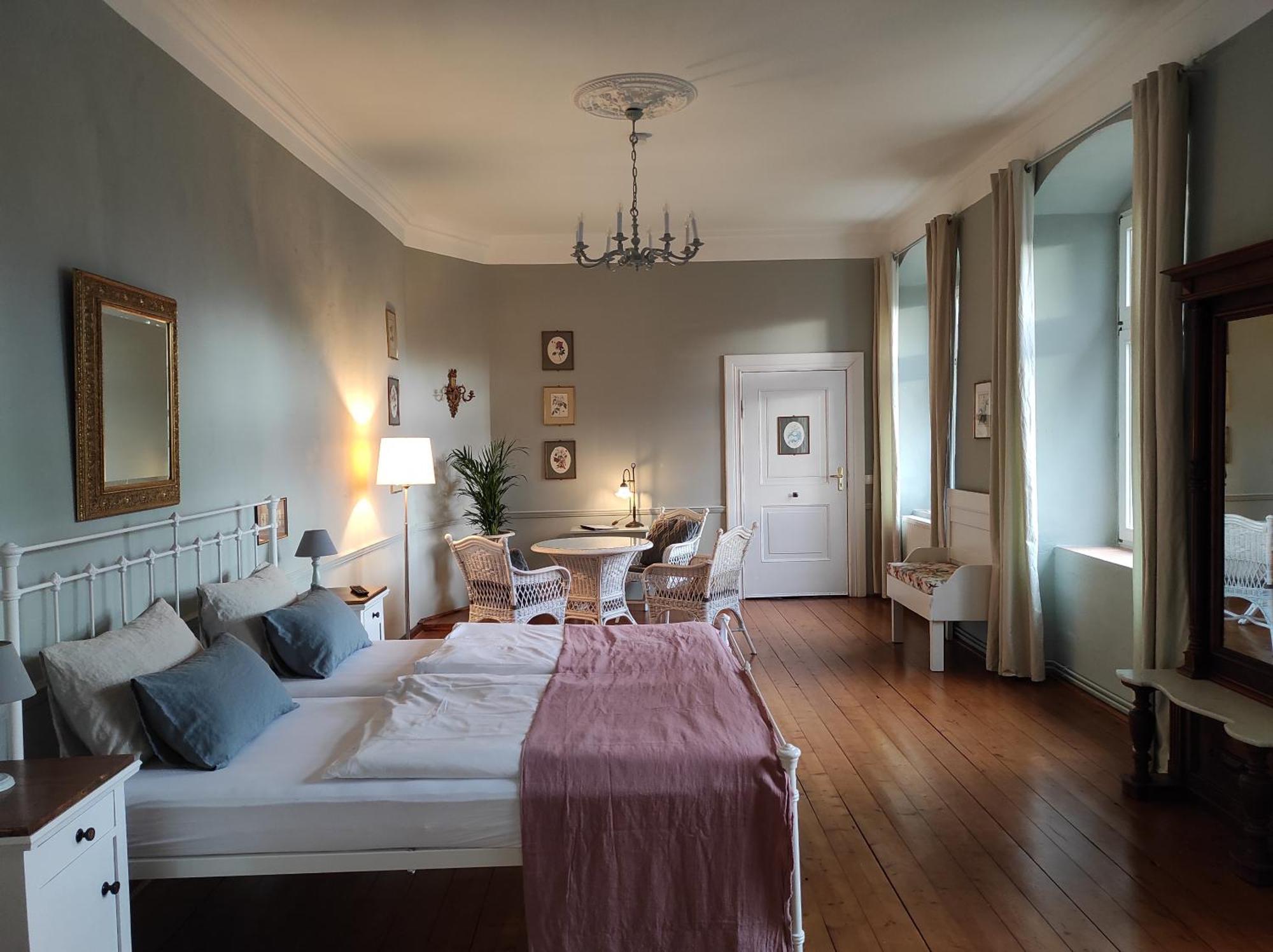 Gartenzimmer Im Schloss Neuhausen Neuhausen  Exterior foto